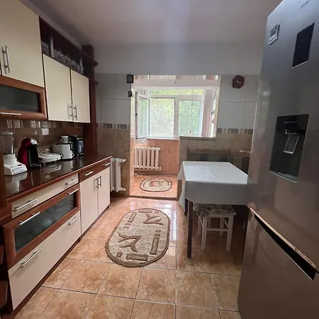 Flora Apartment